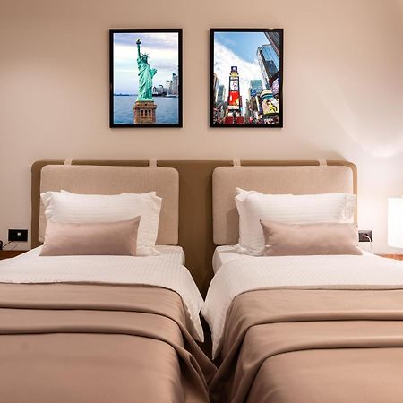 Ruby Hotel Prishtina Pristina Buitenkant foto