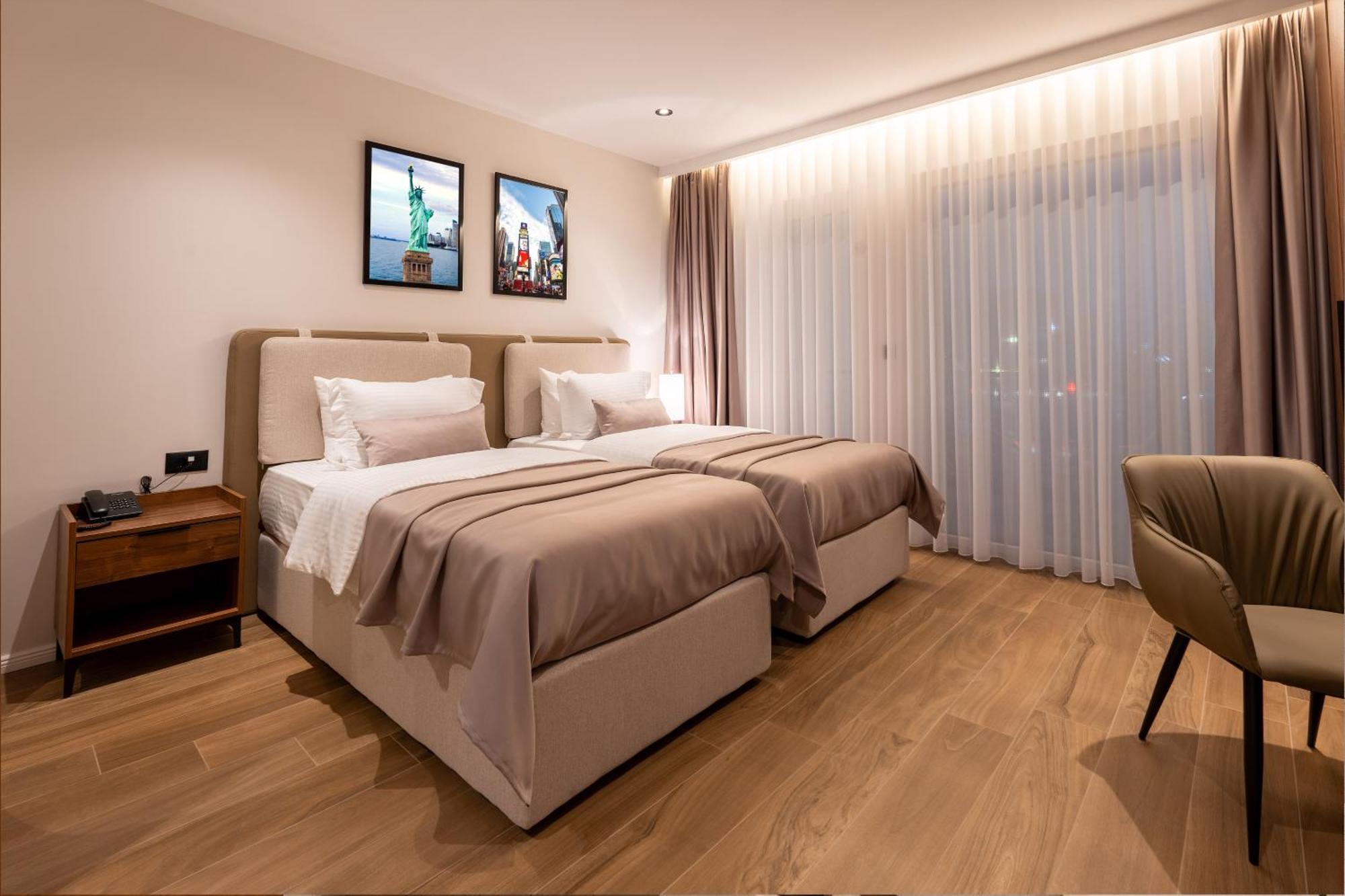 Ruby Hotel Prishtina Pristina Buitenkant foto