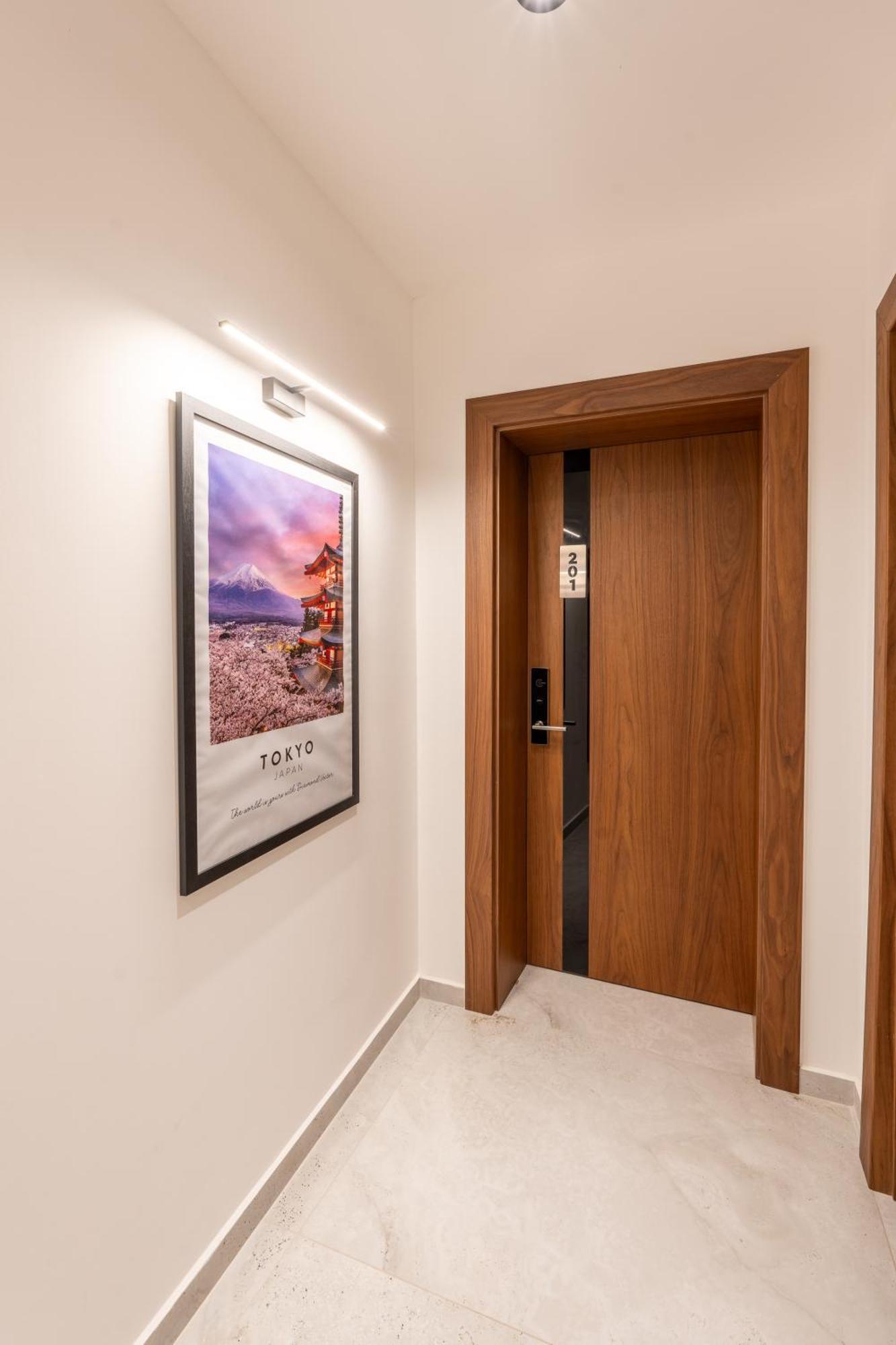 Ruby Hotel Prishtina Pristina Buitenkant foto