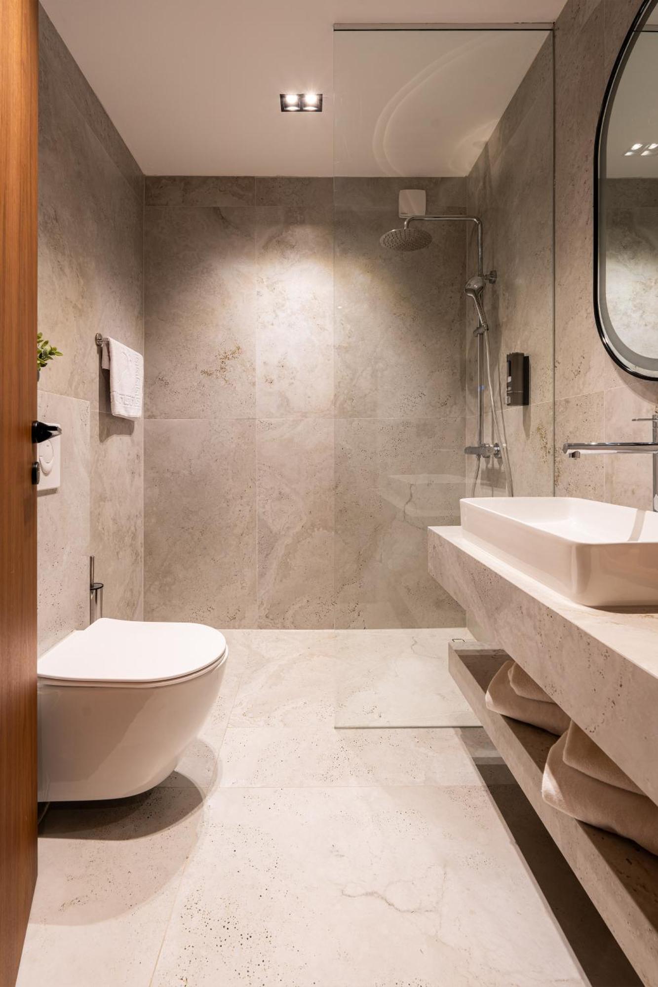 Ruby Hotel Prishtina Pristina Buitenkant foto