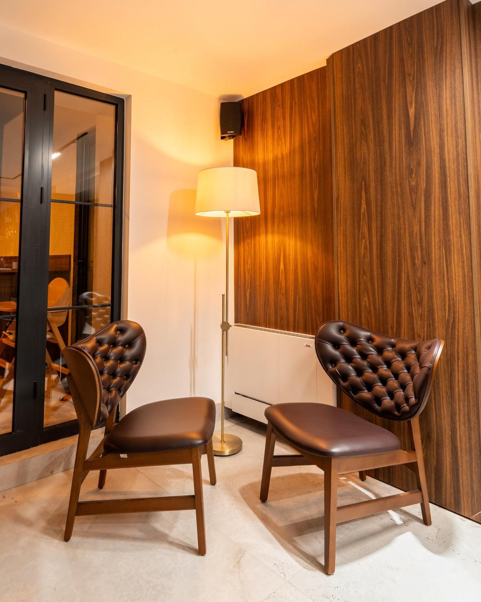 Ruby Hotel Prishtina Pristina Buitenkant foto